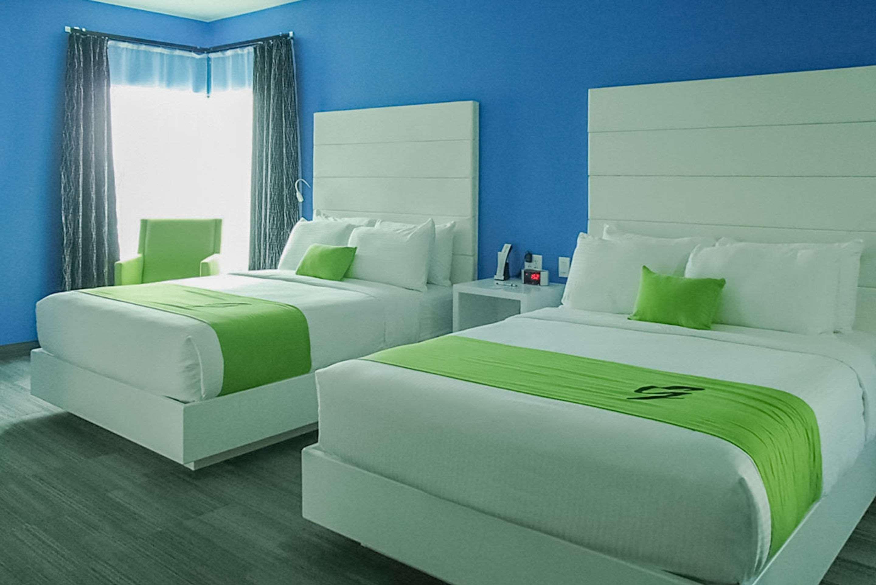 Garland Hotel, Ascend Hotel Collection New Concord Luaran gambar