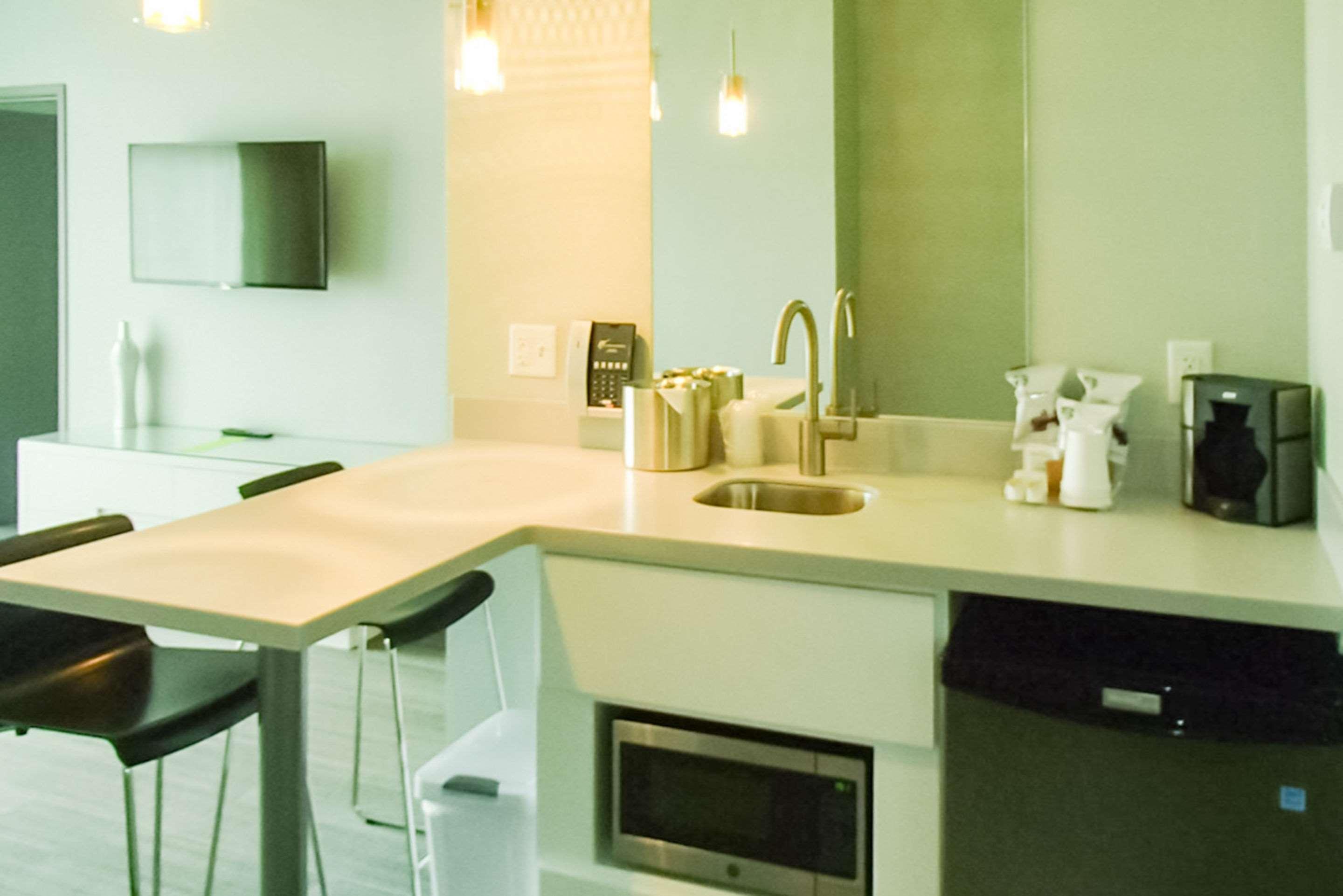 Garland Hotel, Ascend Hotel Collection New Concord Luaran gambar