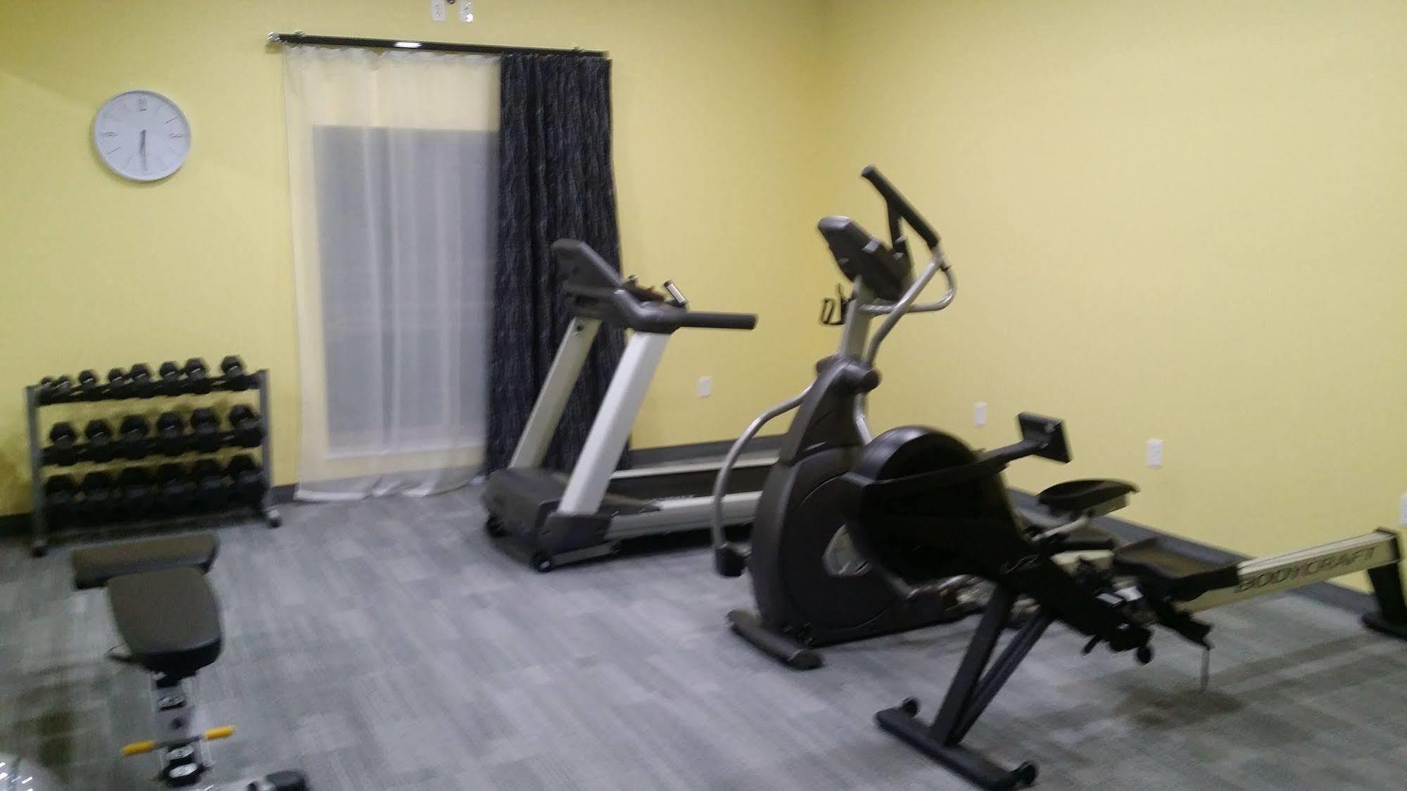 Garland Hotel, Ascend Hotel Collection New Concord Luaran gambar